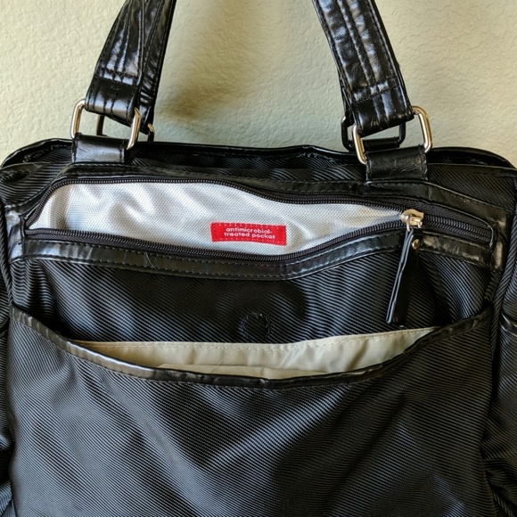 SOLD 🚫 Skip Hop Studio select diaper bag - Picture 6 of 8